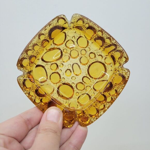 Mid-Century Amber Bubble Glass Ashtray – Textured Square Design - Picture 1 of 10